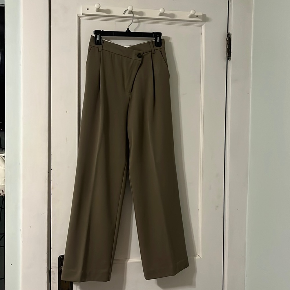 Zara high wasted wide leg dress pants.